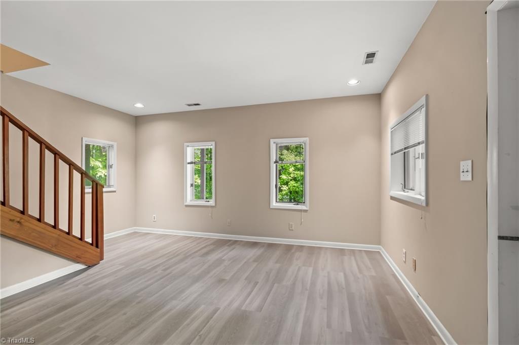 442 Chester Woods Court, High Point, North Carolina image 23