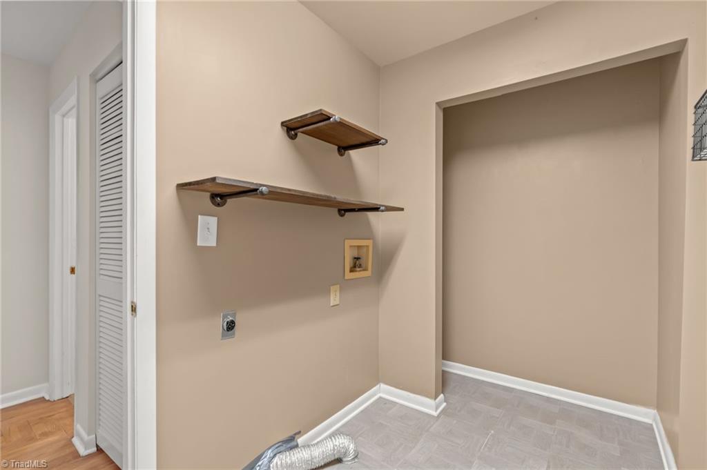 442 Chester Woods Court, High Point, North Carolina image 20