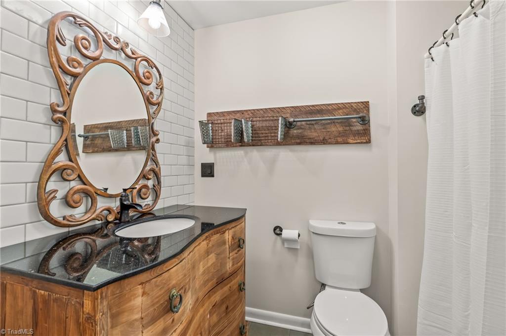 442 Chester Woods Court, High Point, North Carolina image 21
