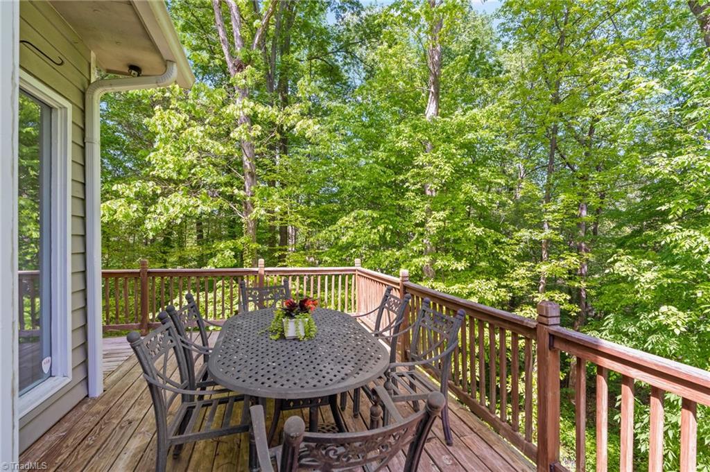 442 Chester Woods Court, High Point, North Carolina image 29