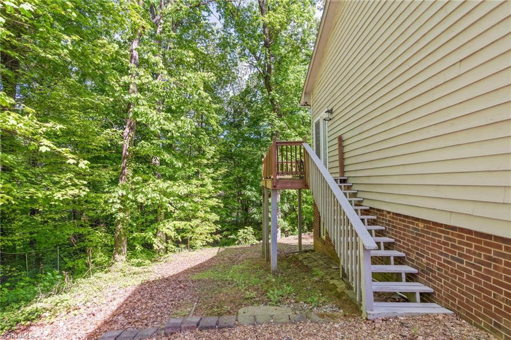 442 Chester Woods Court, High Point, North Carolina image 31