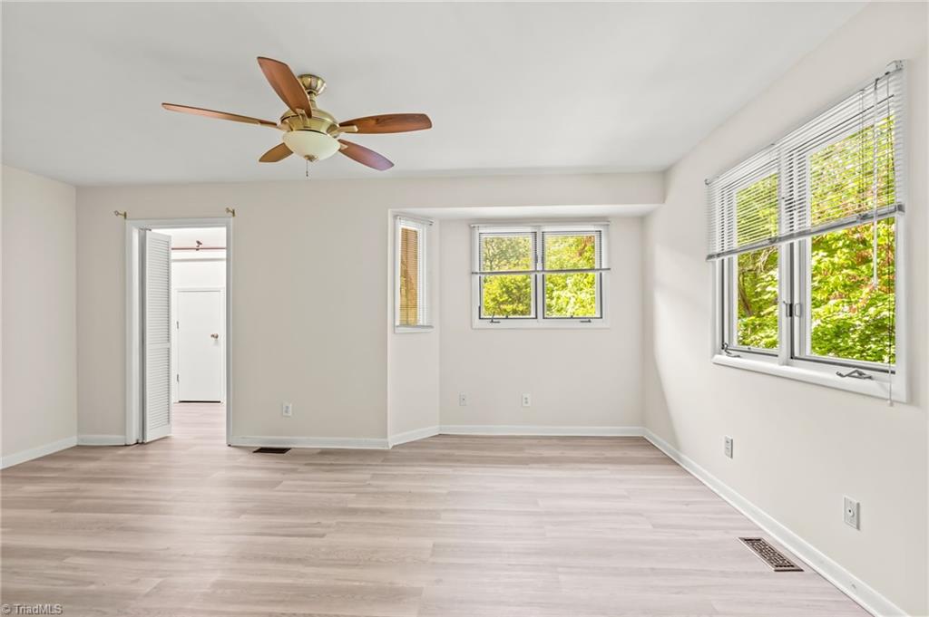 442 Chester Woods Court, High Point, North Carolina image 14