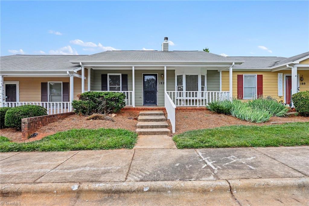 814 Guilford College Road Unit 182, Greensboro, NC, 27409