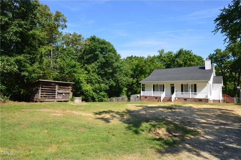 Homes For Sale - 1230 Hightowers Road<br/> Mebane, NC 27302
