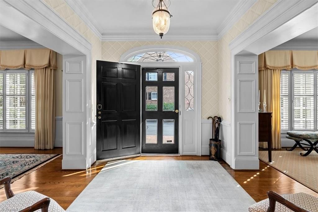 Photo of 8 Ashton Square, Greensboro, NC 27408 (MLS # 1197016)