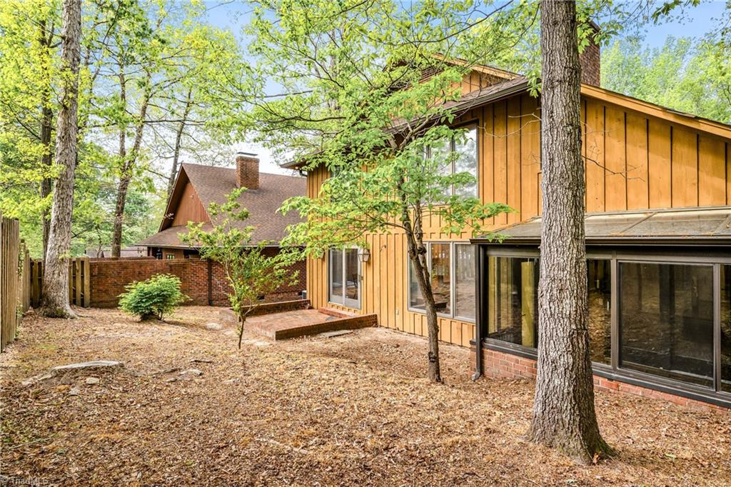 1709 Chestnut Glen Way, High Point, North Carolina image 46