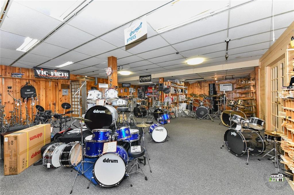 Greensboro, North Carolina 27403, United States, ,Commercial,Active,62961