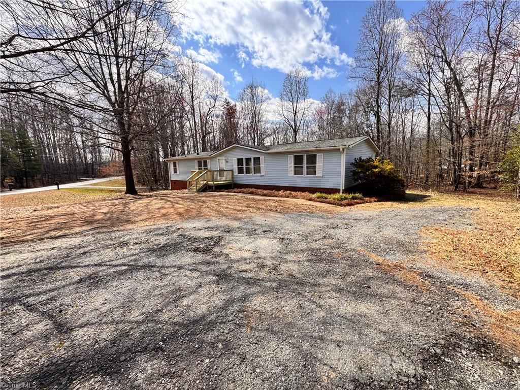 8405 Alda Road, Stokesdale, North Carolina image 1