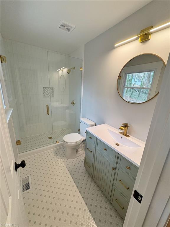 3501 Tanglewood Drive, Greensboro, North Carolina image 14