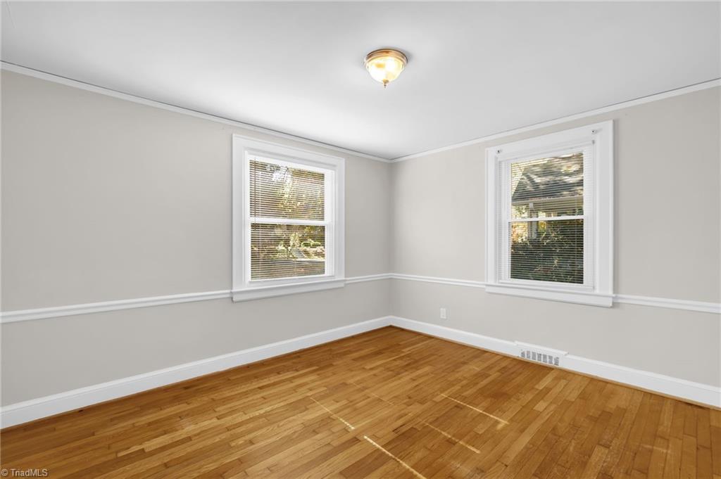 Greensboro, North Carolina 27403, United States, 4 Bedrooms Bedrooms, ,2 BathroomsBathrooms,Residential,Active,235086