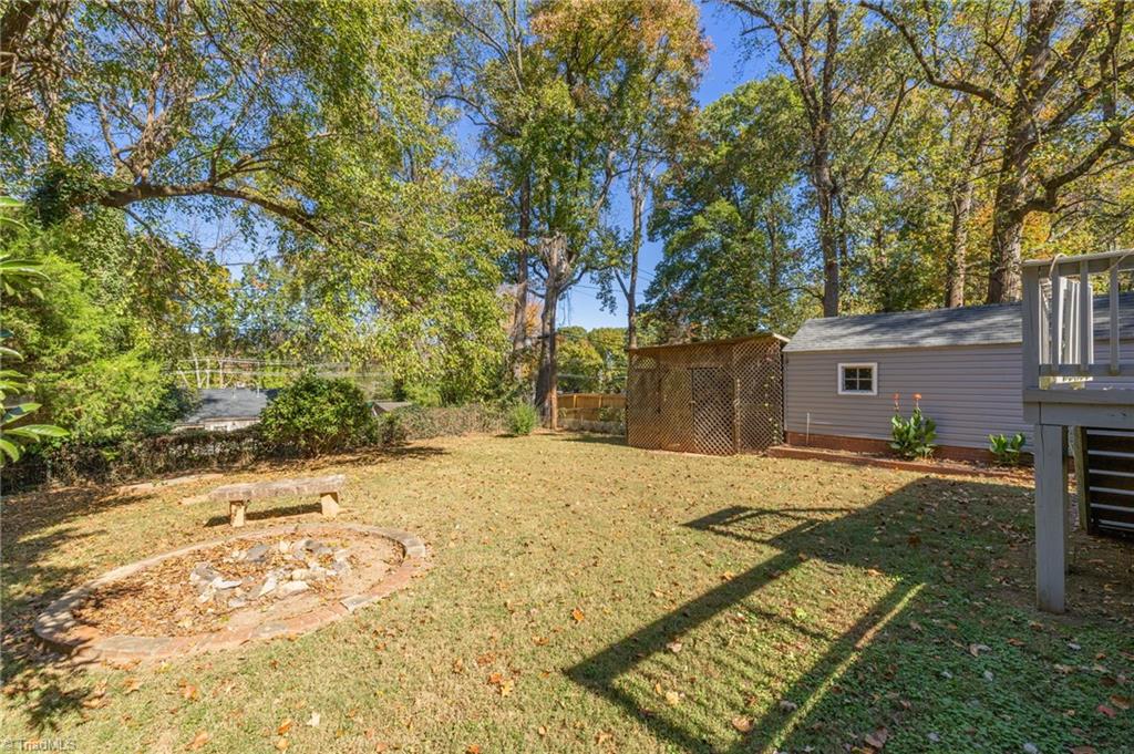 Greensboro, North Carolina 27403, United States, 4 Bedrooms Bedrooms, ,2 BathroomsBathrooms,Residential,Active,235086