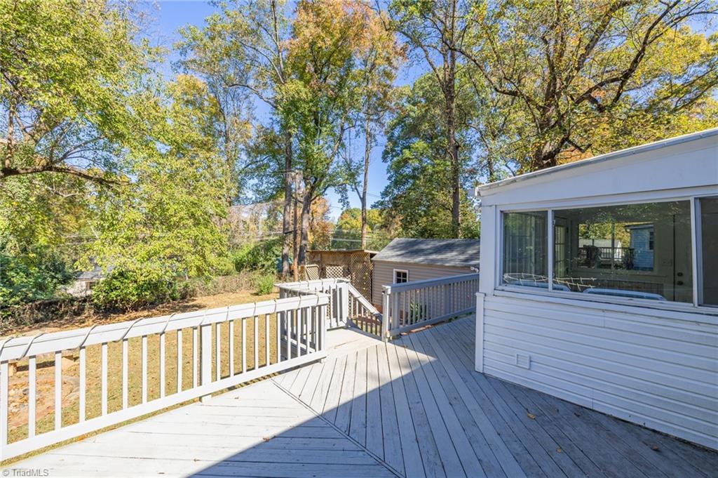 Greensboro, North Carolina 27403, United States, 4 Bedrooms Bedrooms, ,2 BathroomsBathrooms,Residential,Active,235086