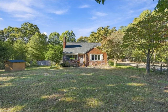 6579 Bethel Church Road, photo 3 of 47