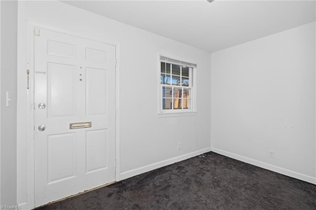 Photo of 2810 Carriage Drive #D, Winston-Salem, NC 27106 (MLS # 1205461)