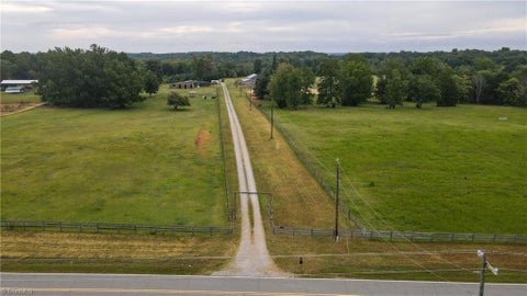 Photo for 3251 Ashland Road
