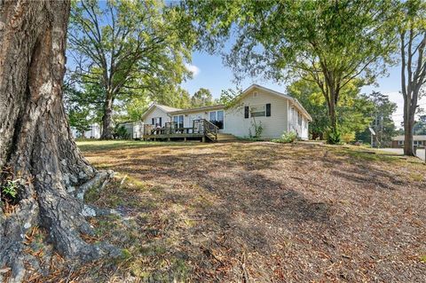 3228 Yanceyville Street Greensboro NC 27405