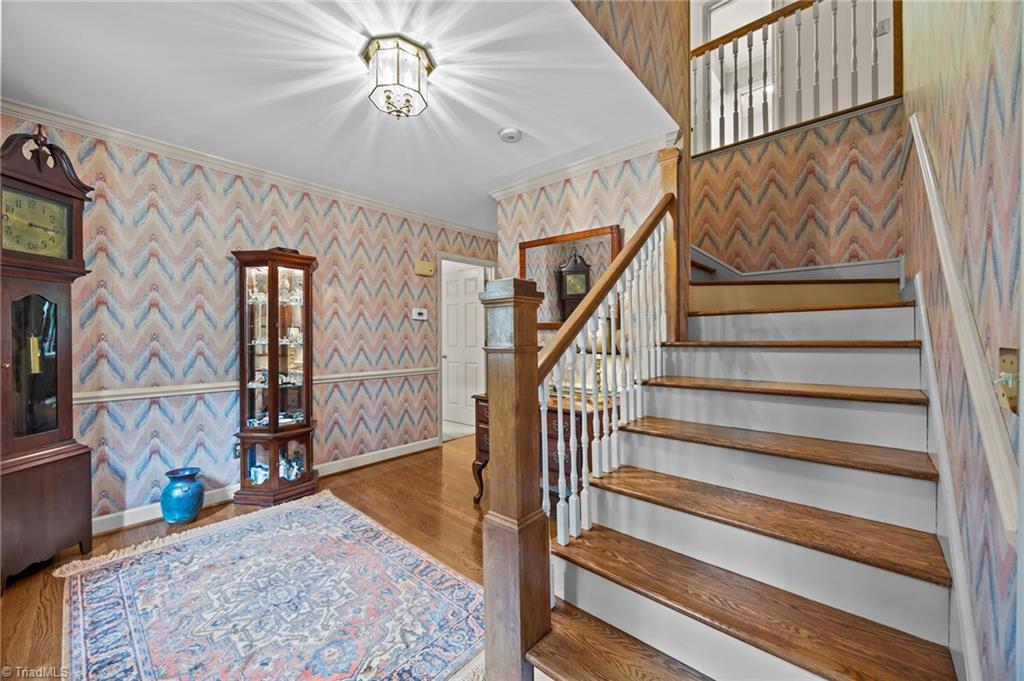 1270 Thayer Drive