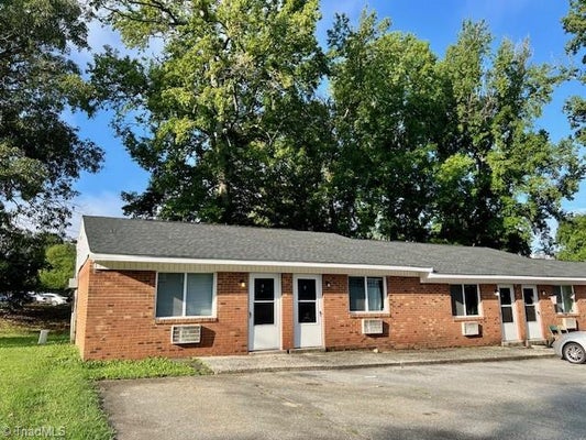 201 WOODNELL ST APT A, GREENSBORO, NC 27405 - Image 3a20e9cbfec6361f829a475c55f2d1f6/2363720170