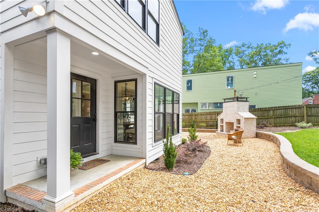 306 W Greenway Drive, Greensboro, North Carolina image 45