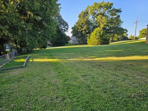 A home in Moravian Falls