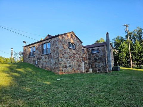 A home in Moravian Falls