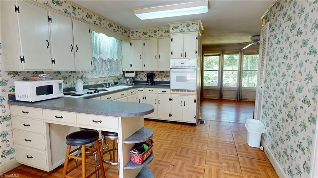 2155 Fancy Gap Road, Mount Airy, North Carolina image 16