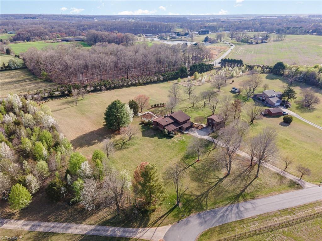 190 Country Drive, Statesville, North Carolina image 42