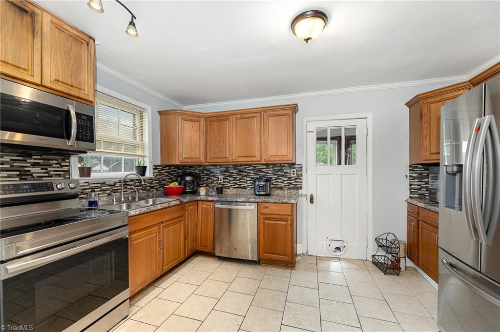 709 Irving Avenue, Eden, North Carolina image 12