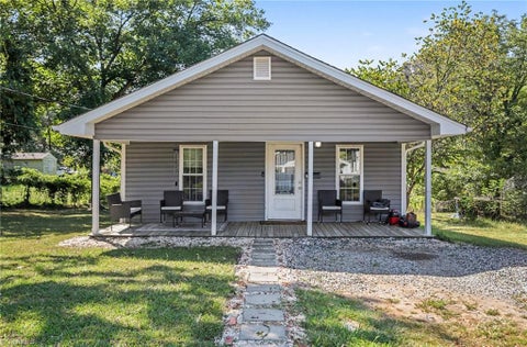 Homes For Sale - 912 Lee Street<br/> Asheboro, NC 27203
