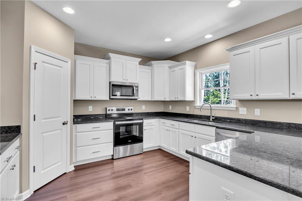 3013 Wesley Farm Lane, Sophia, North Carolina image 15