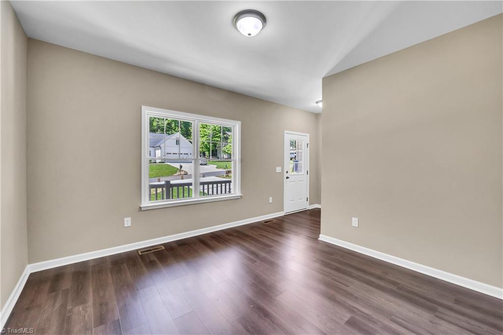 3013 Wesley Farm Lane, Sophia, North Carolina image 9