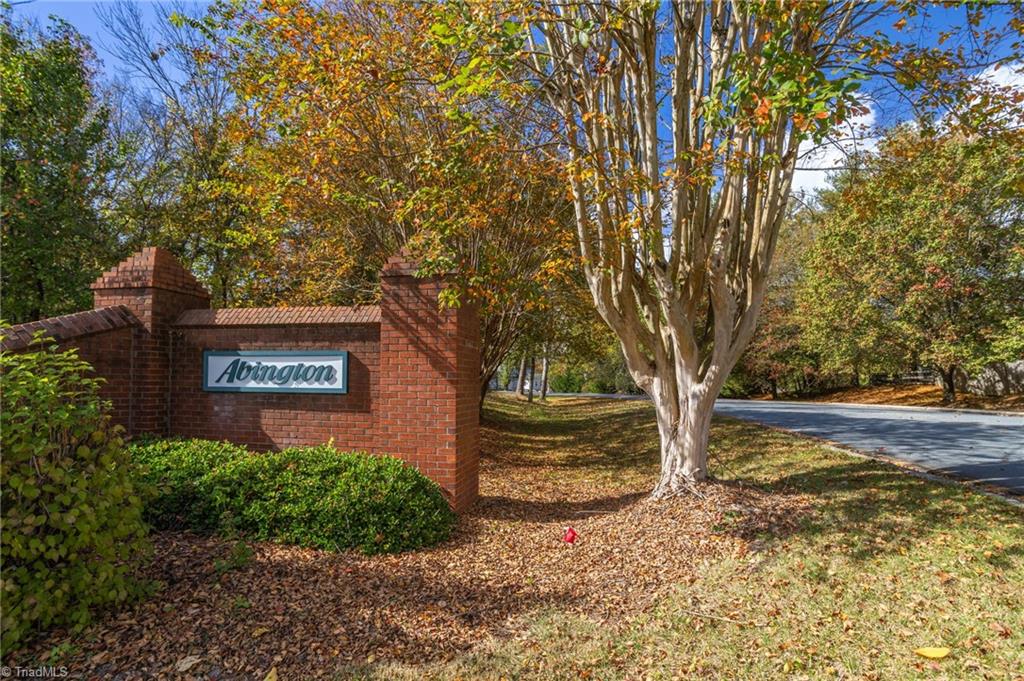 6000 Glenacre Drive, Kernersville, North Carolina image 2