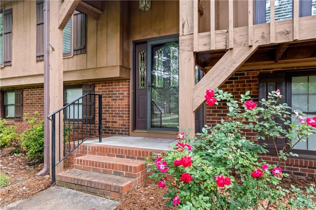 Photo of 2301 Trammel Terrace, Winston-Salem, NC 27106 (MLS # 1222509)