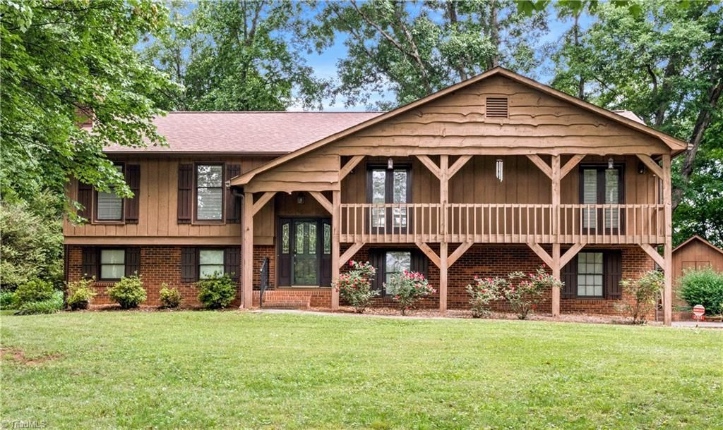 Photo of 2301 Trammel Terrace, Winston-Salem, NC 27106 (MLS # 1222509)