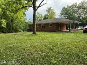 195 Horseshoe Road