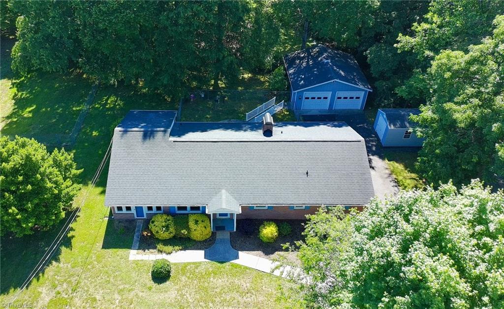 Photo of 3511 Manoa Road, Pfafftown, NC 27040 (MLS # 1219331)