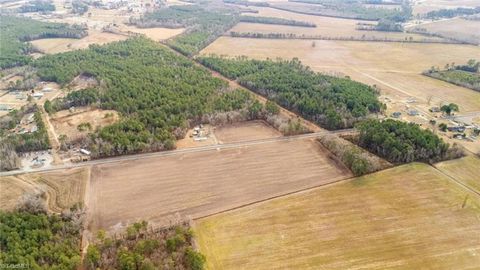 Vacant Land For Sale - 00 Hammonds Road<br/> Robeson County, Lumberton, NC 28360