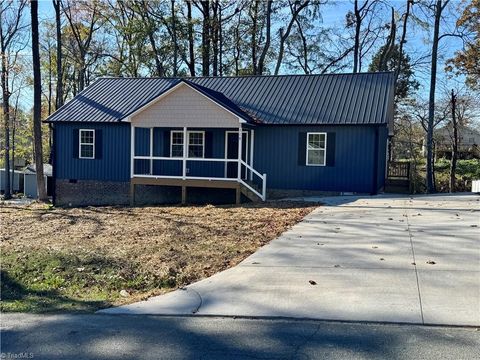 A home in Thomasville