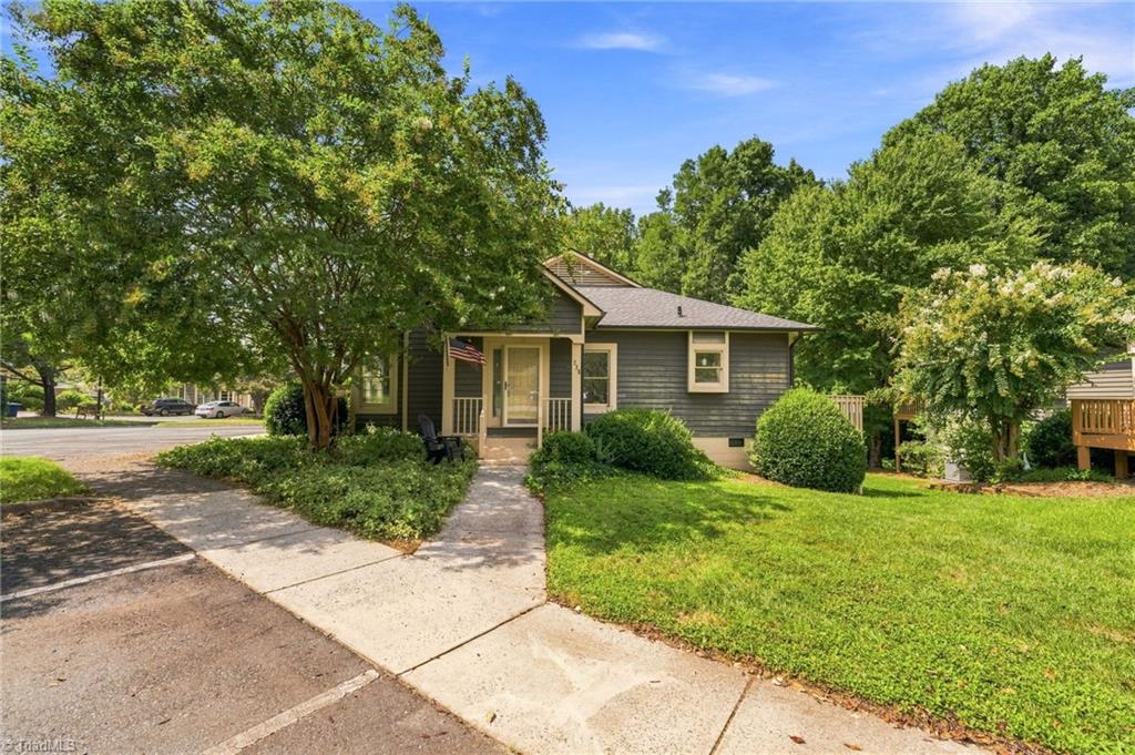 Photo of 238 Tabor View Lane, Winston-Salem, NC 27106 (MLS # 1233762)