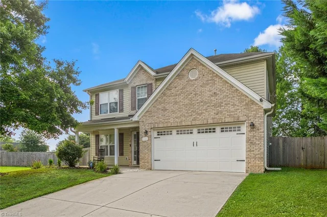 116 West View Drive, photo 3 of 43