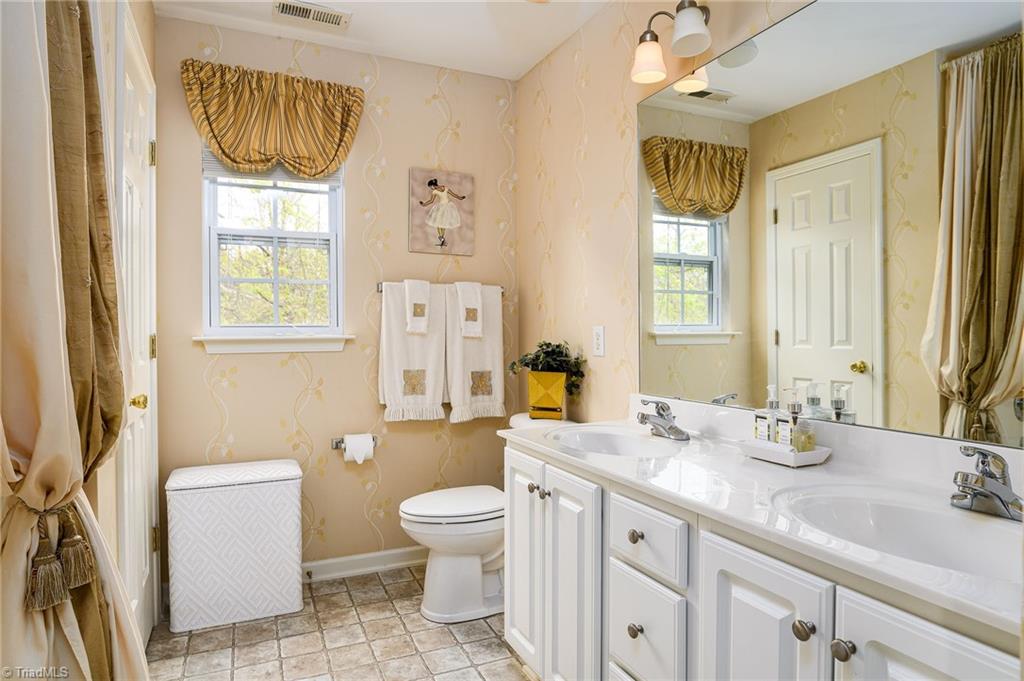 1900 Buckminster Drive, Whitsett, North Carolina image 28