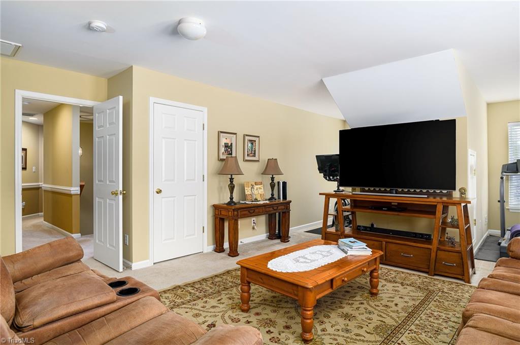 1900 Buckminster Drive, Whitsett, North Carolina image 25