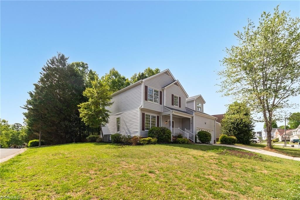 Photo of 1 Top Ridge Court, Greensboro, NC 27407 (MLS # 1218479)
