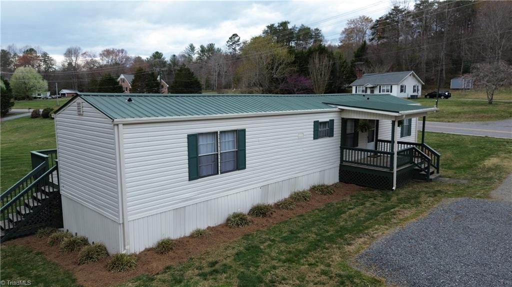 1312 E Carter Mill Road, Elkin, North Carolina image 4