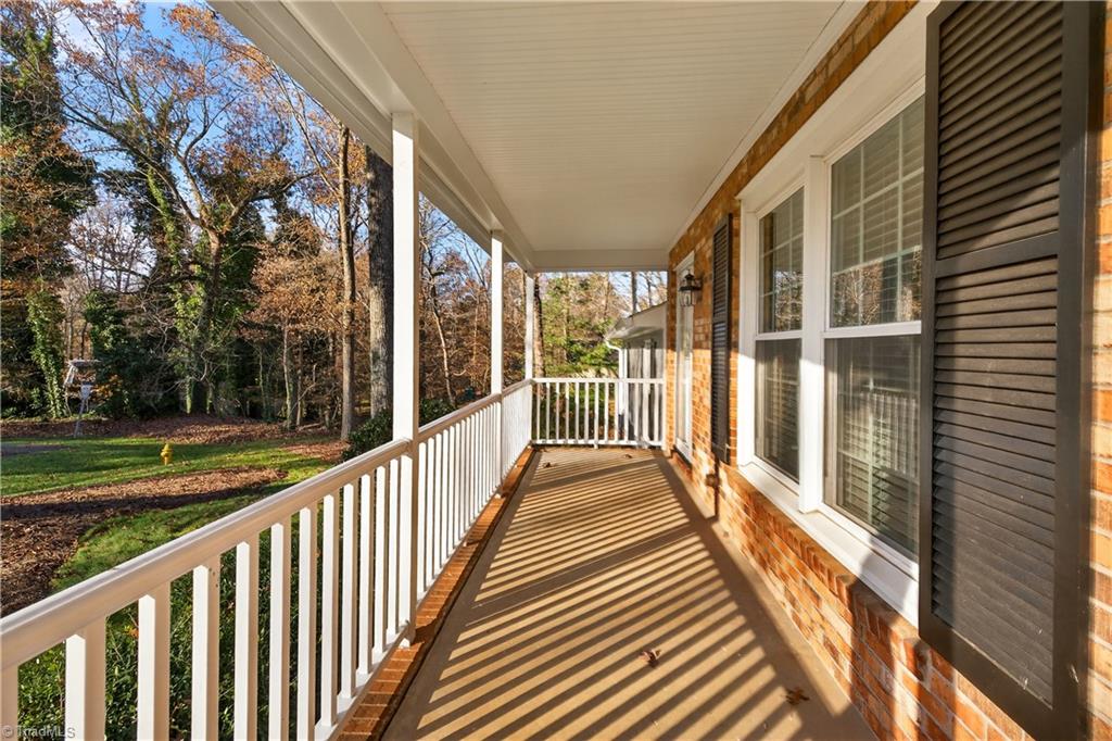 3041 Forest Line Drive