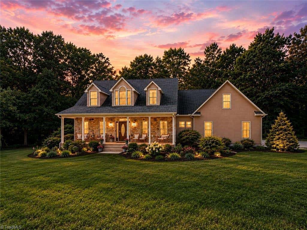 Photo of 6916 Harvest Glen Drive, Greensboro, NC 27406 (MLS # 1225479)