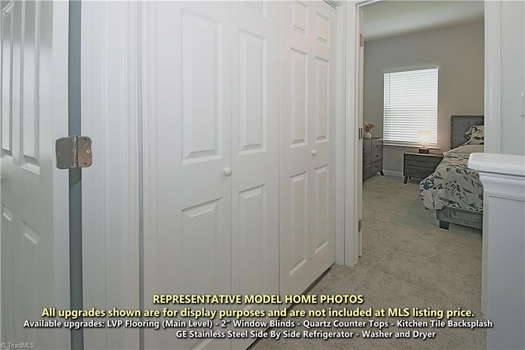 Greensboro, North Carolina 27405, United States, 3 Bedrooms Bedrooms, ,3 BathroomsBathrooms,Residential,Active,195553