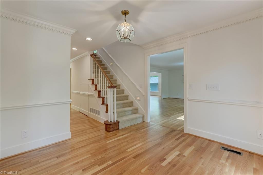612 Willoughby Boulevard