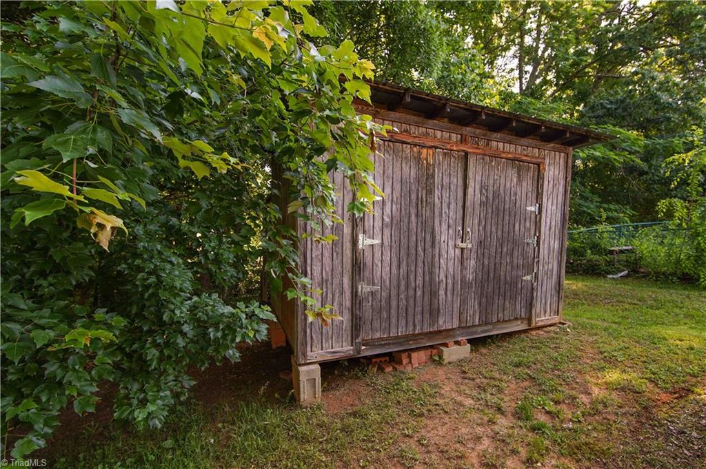 1054 Kentland Drive, King, North Carolina image 13