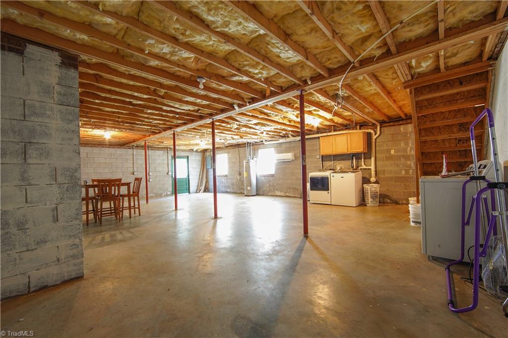 1054 Kentland Drive, King, North Carolina image 30